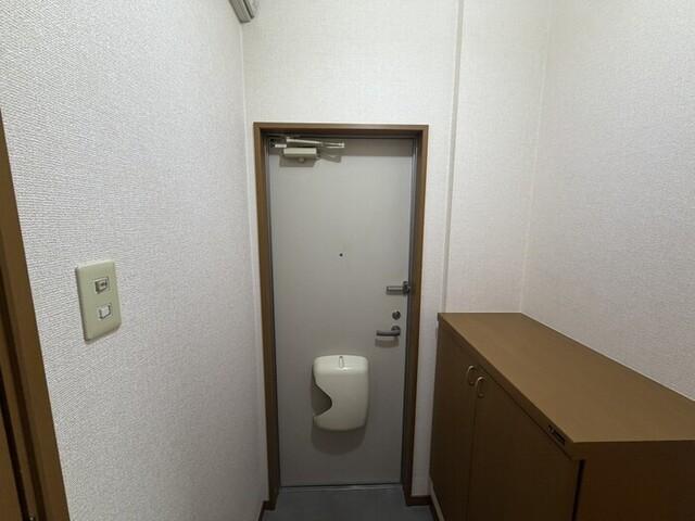 サニーコートオオクボ（103） 玄関