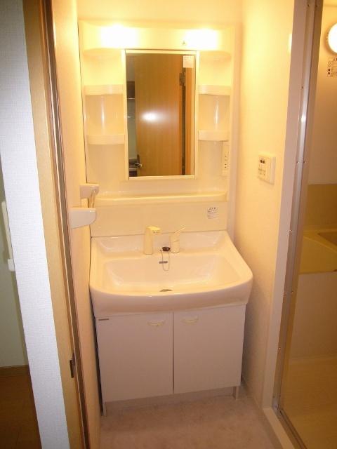 ONE ROOF FLAT TENJINBASHI（1206） 洗面