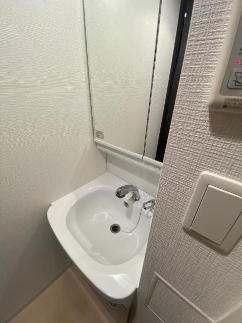プレサンス南森町ライズ 洗面