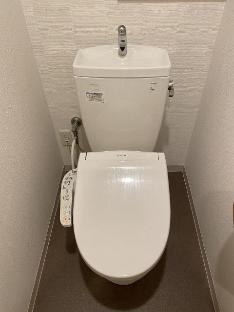 グランルージュ谷町六丁目 トイレ