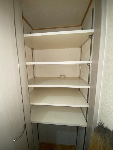 東梅田レジデンス小島（503） 玄関