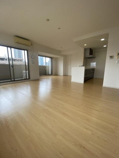 グレンパーク梅田北 リビング