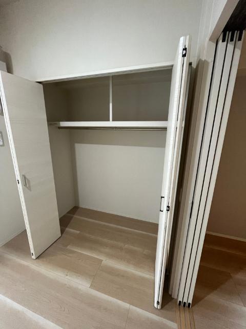 アザレア梅田（303） 収納