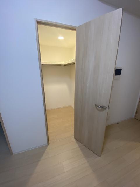 セレーノ南森町 収納