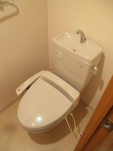レジュールアッシュ梅田イースト 部屋画像