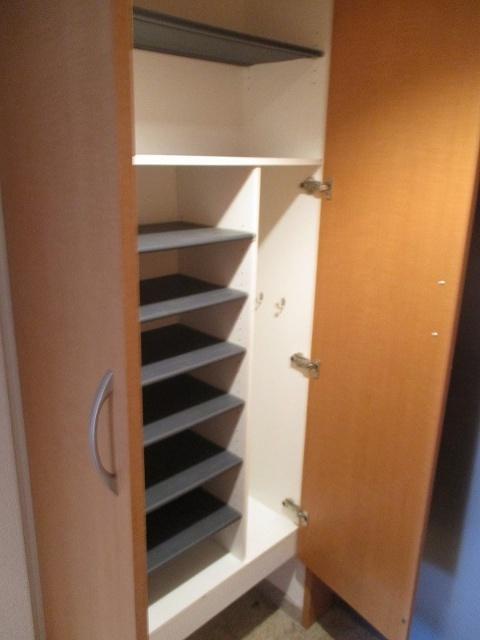 レジュールアッシュ梅田イースト 部屋画像