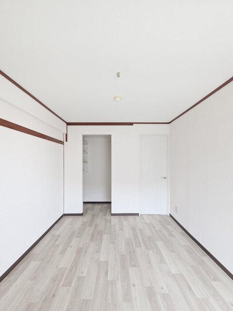 ファーロ（406） 部屋画像