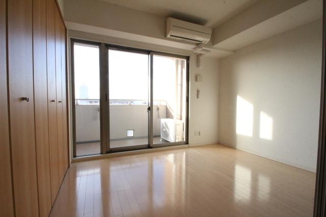 ロイヤルパークスなんば（1307） 部屋画像