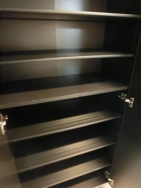 シェリロ神山 玄関