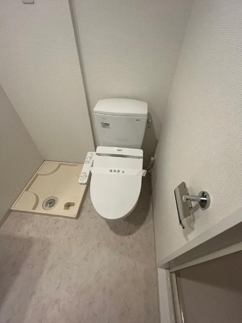 セレニテ梅田EST（1102） トイレ