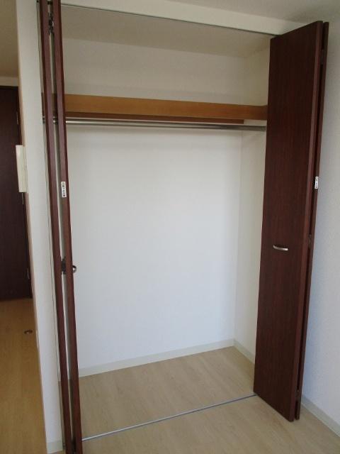 グランカーサ梅田北（1401） 収納