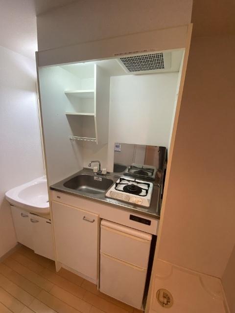 ラナップスクエア東天満（801） キッチン