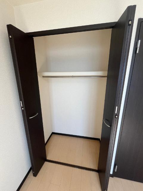 トリアノン東中浜 部屋画像