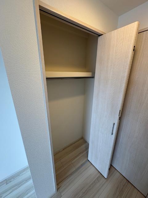 グランカーサ高井田 収納