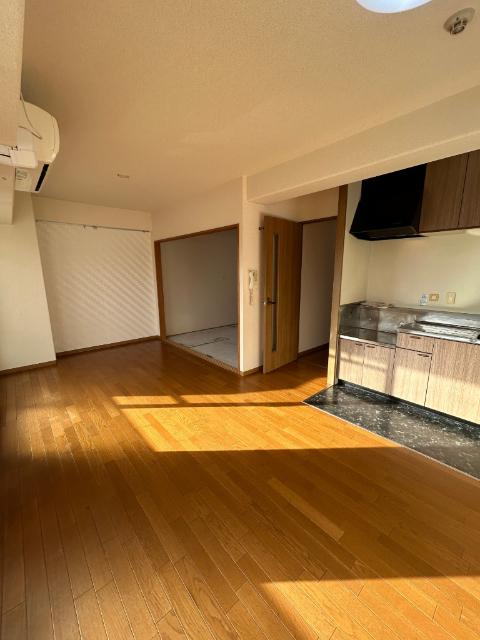 サンファースト京橋 リビング