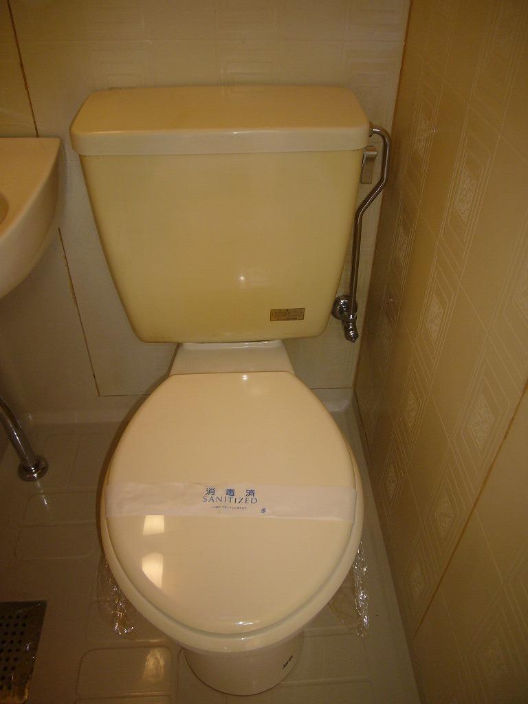 南森町ロイヤルハイツ（302） トイレ