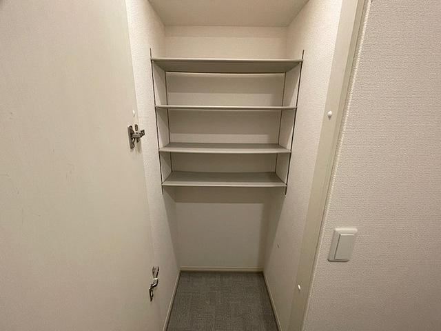 コウ　ラニカイ　エヴァ（206） 玄関