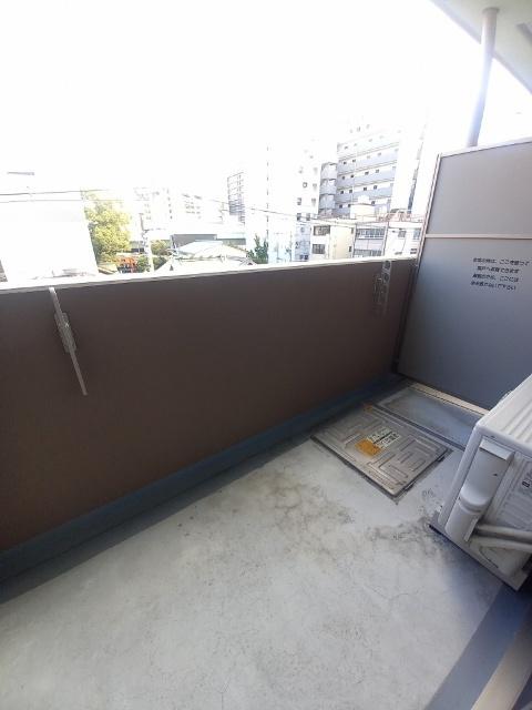 LOWLANDS西天満 バルコニー