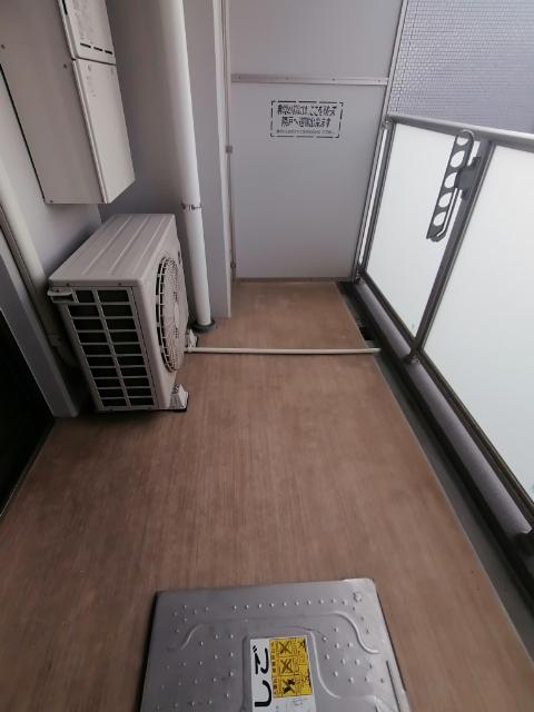 パラッツォ南森町（401） バルコニー