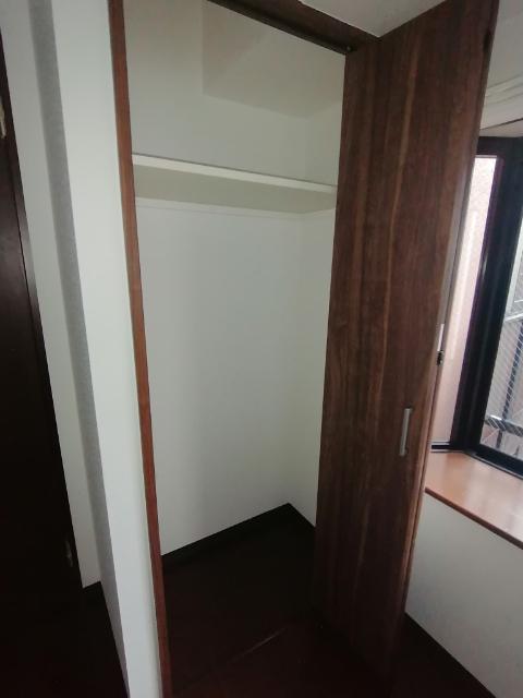 スタシオン梅田イースト 収納