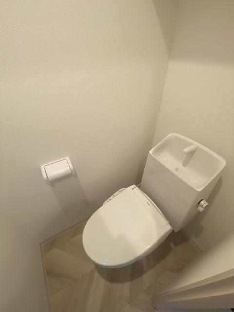 ACT DOORS 天六 トイレ