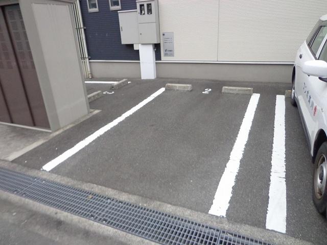 メゾンドシャンテール（206） 駐車場