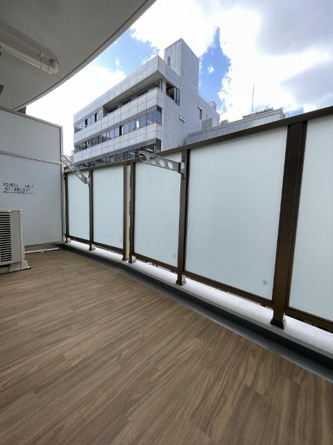 セレニテ堺筋本町リアン（202） バルコニー