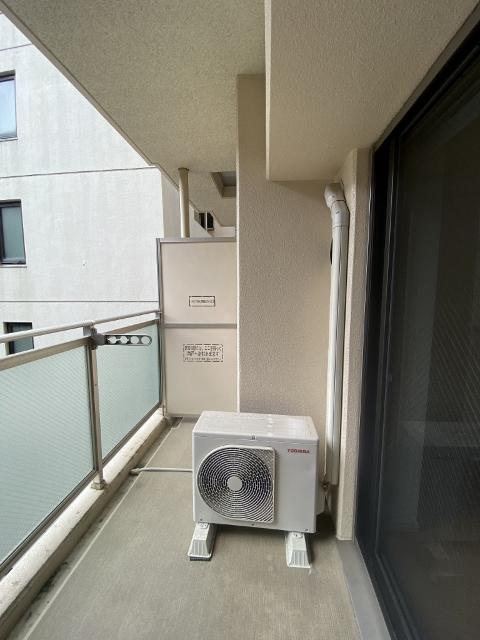 レジディア谷町（706） バルコニー