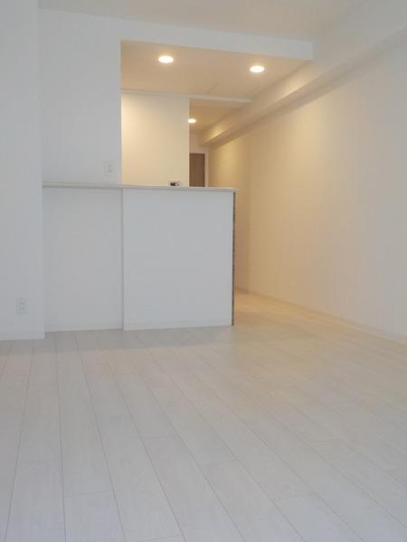 ラフォルム鎗屋町（1102） リビング