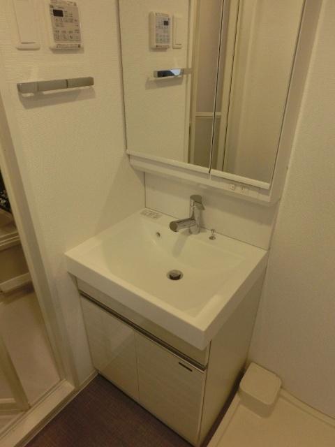 レオンコンフォート梅田北（803） 洗面