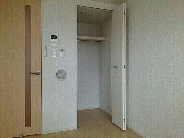 レジデンス　堀江西（803） 収納