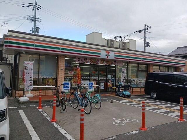 セブンイレブン東大阪三ノ瀬1丁：155m