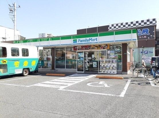 ファミリーマート瓜破東店様：300m