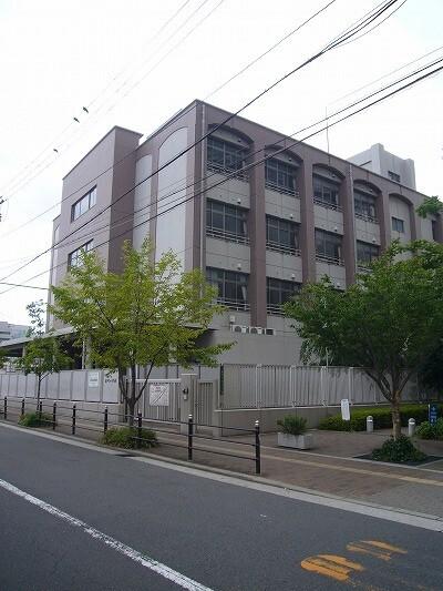 大阪市立扇町小学校：361m