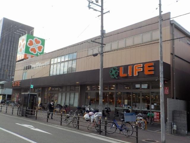 ライフセントラルスクエア森ノ宮店：131m
