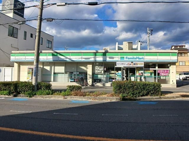 ファミリーマート京屋玉串元町店：1000m
