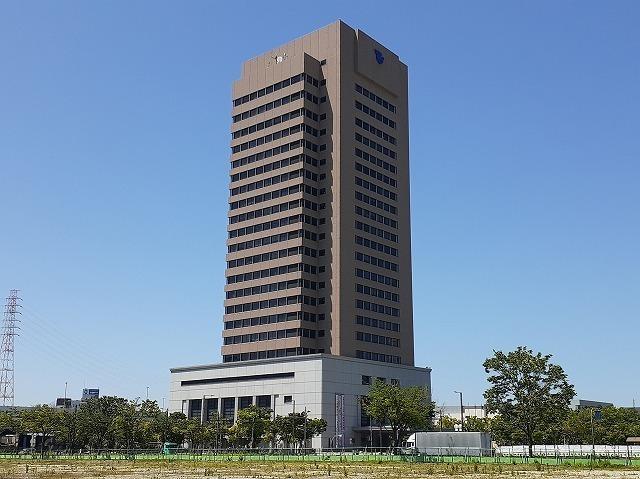 東大阪市役所：1600m