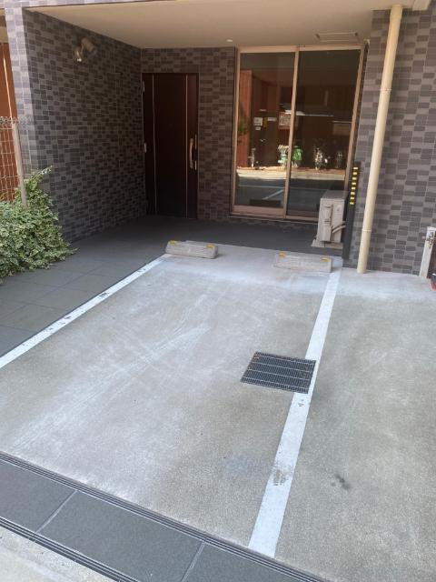 アミティエ扇町リアン（602） 駐車場