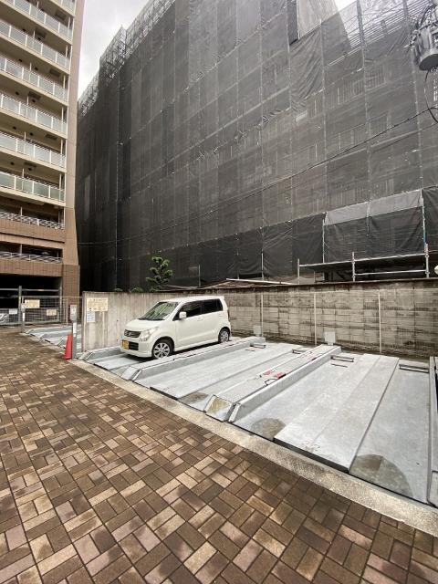 レジディア谷町（706） 駐車場