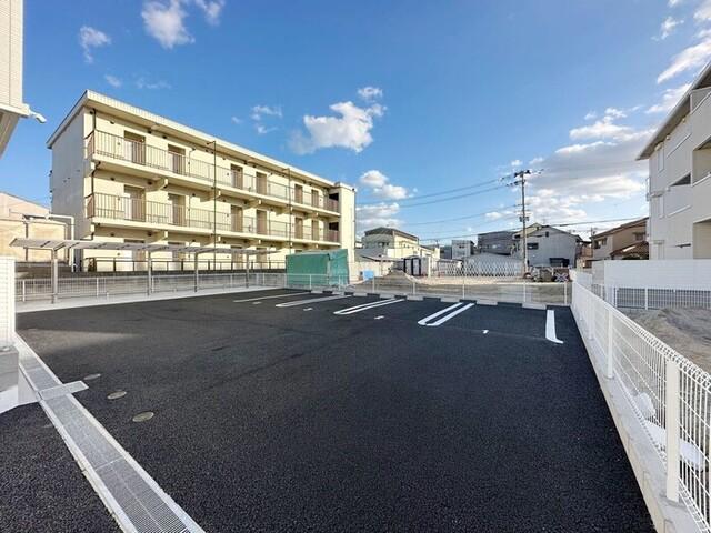 Vier Casa A（102） 駐車場