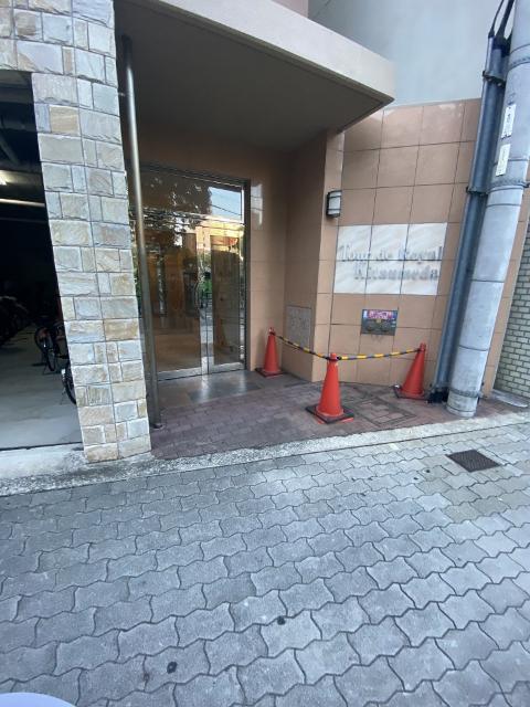 トゥールロワイエ北梅田（200） エントランス