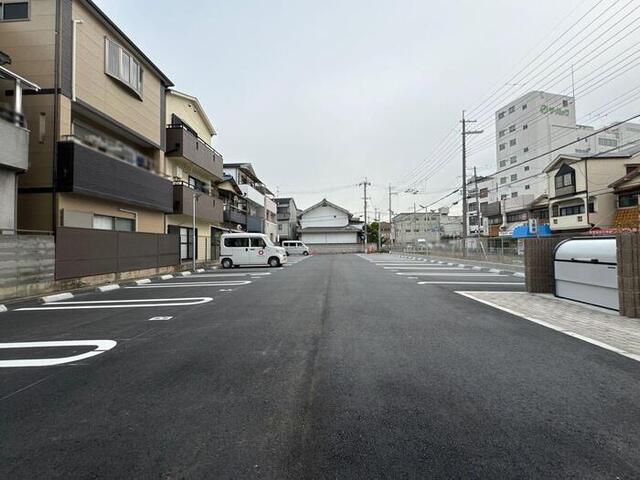 ヴェルドミール（202） 駐車場