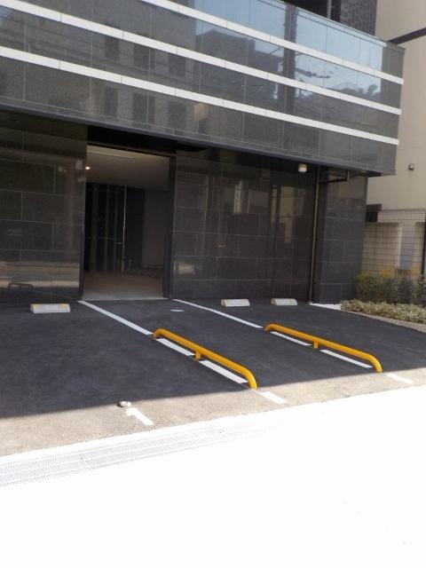ララプレイス玉造パルク（1006） 駐車場