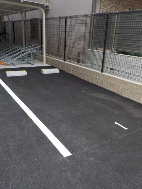 幸court森ノ宮 駐車場