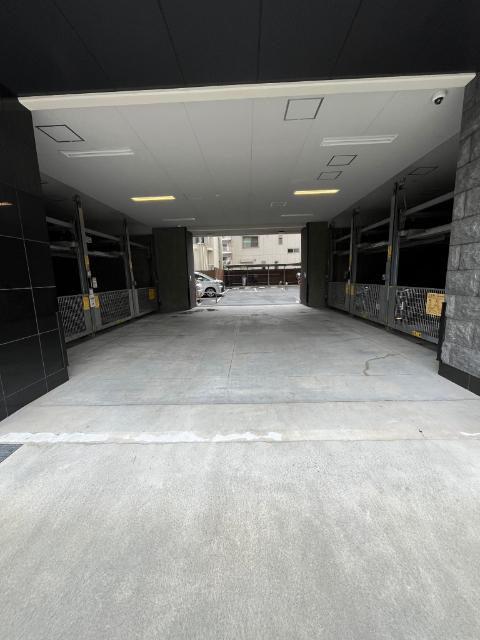 プレサンスロジェ森ノ宮 駐車場