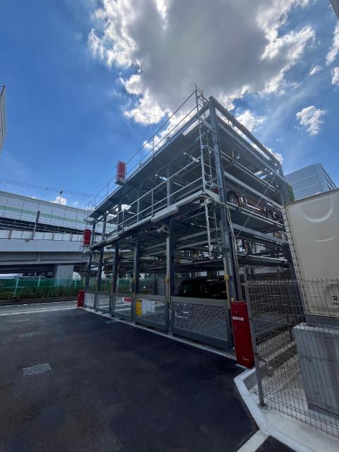 グランカーサ高井田 駐車場