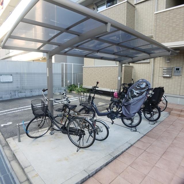 コンフォート杭全（101） 駐車場