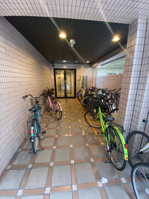 サンサーラビル南森町（501） エントランス