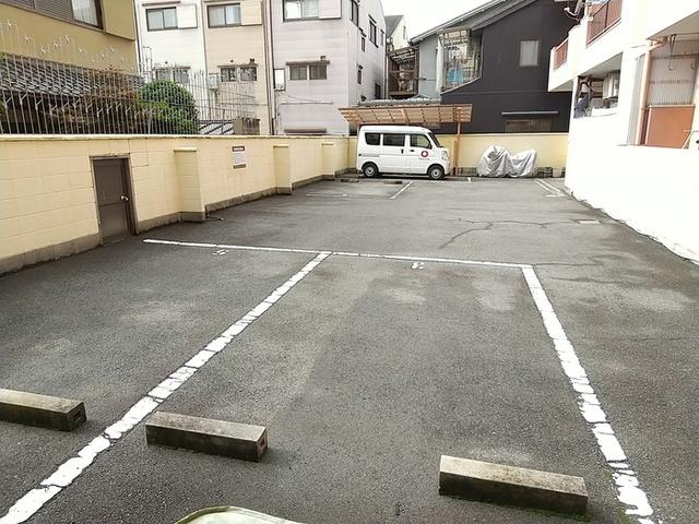 エルロード住吉６号館（402） 駐車場
