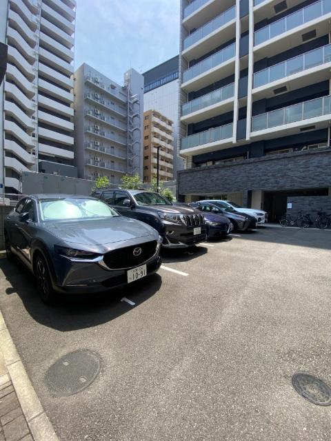 ブルフォルトゥーナ扇町（701） 駐車場